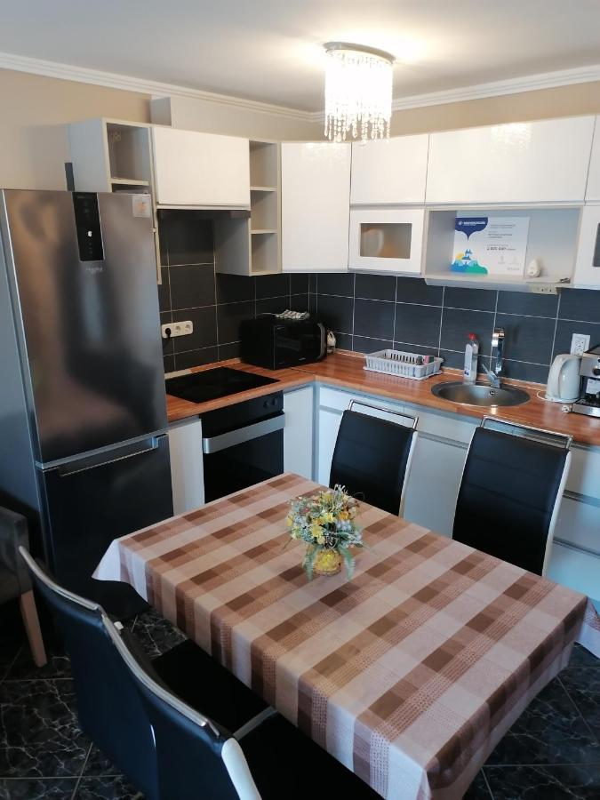 Bettina47 Apartman Hajduszoboszlo Ngoại thất bức ảnh
